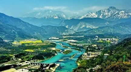 四川周边旅游景点排名
