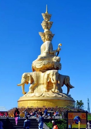 峨眉山旅游景点