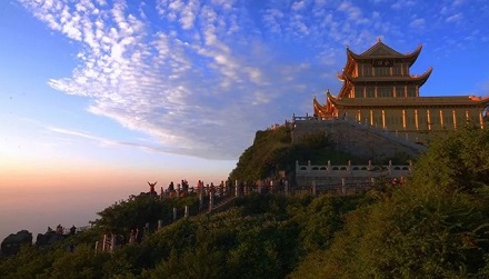 峨眉山旅游团购