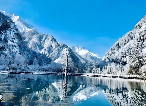 牟尼沟和毕棚沟哪个好