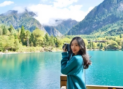 成都到四姑娘山多少公里